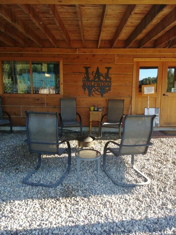 Wolfwood Guest Ranch Villa เคลียร์วอเตอร์ ภายนอก รูปภาพ