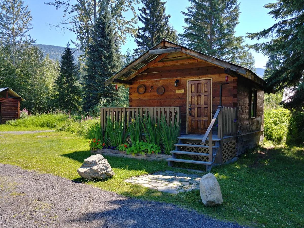 Wolfwood Guest Ranch Villa เคลียร์วอเตอร์ ภายนอก รูปภาพ